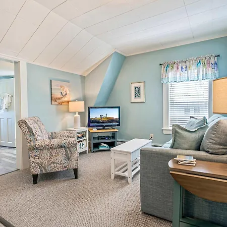 Beautiful Inn Ideal Location Suite 3 Sea Glass